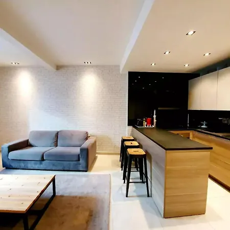 Les Impressionnistes Apartment *